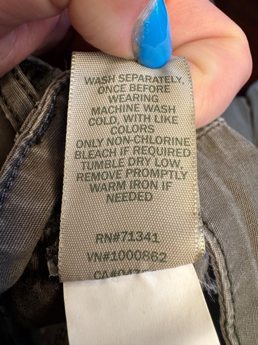 L.L.Bean Womens Favorite Fit Cargo Pants Size 10 Tan Cotton Stretch Durable - Picture 4 of 6